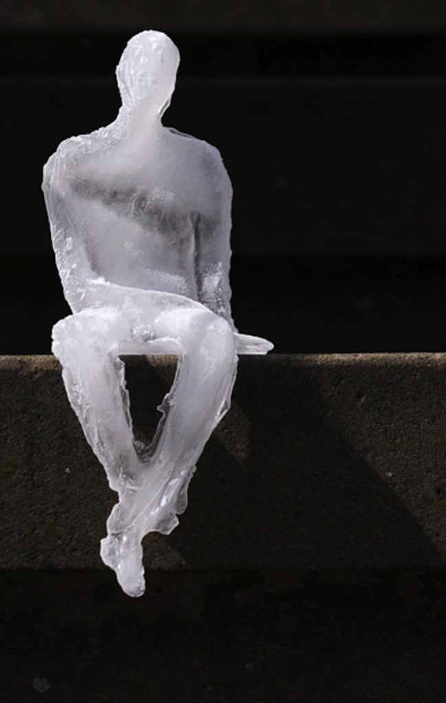 wwf_ice-sculptures_1