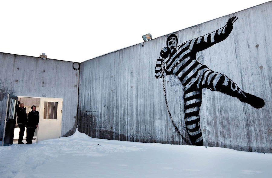 street_art_mars_28_dolk