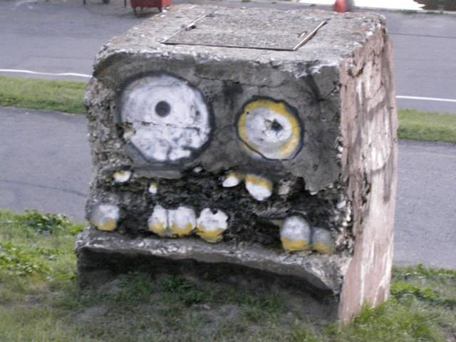 Street-Art-in-Krak%C3%B3w-Poland.jpeg