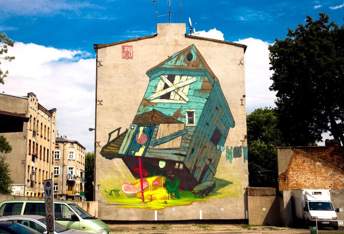 3 Galeria Urban Art Forms in Lodz, Poland. By Aryz Etam Cru