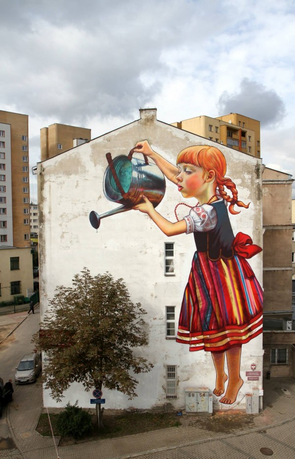 Mural-by-Natalii-Rak-at-Folk-on-the-Street-in-Bia%C5%82ymstoku-Poland-3-600x933.jpg